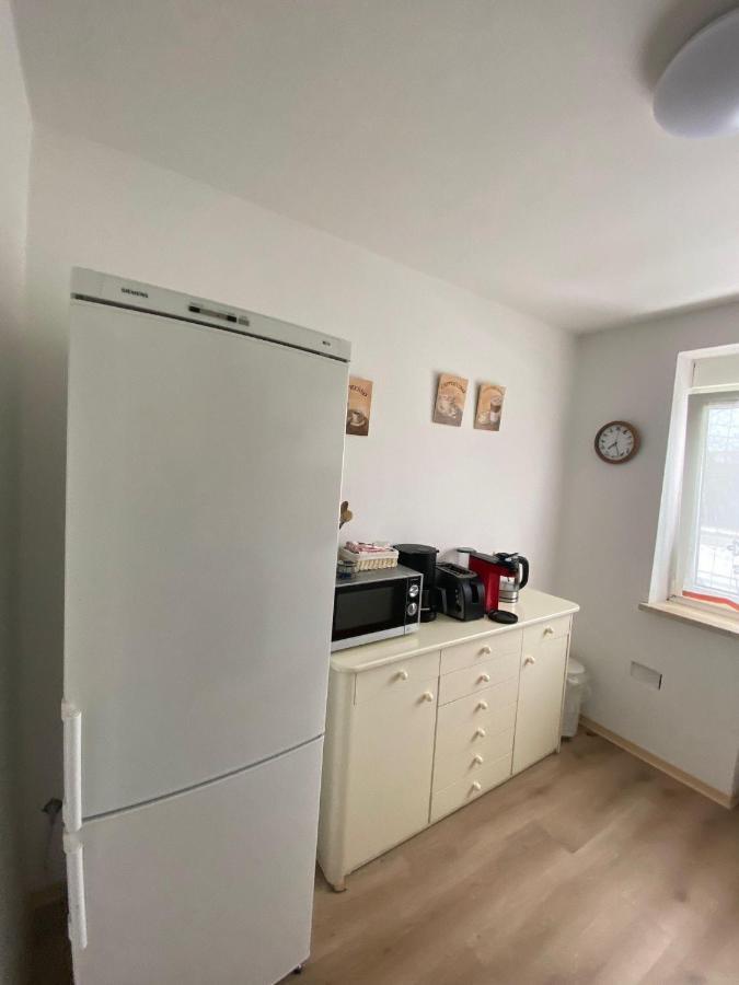 Zv-Scholtz Monteurswohnungen Burgkirchen an der Alz Exterior foto